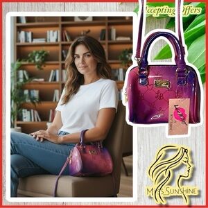 Betsey Johnson NEW - Mini barrel bag - ombre fuchsia - carry in hand or w/ strap